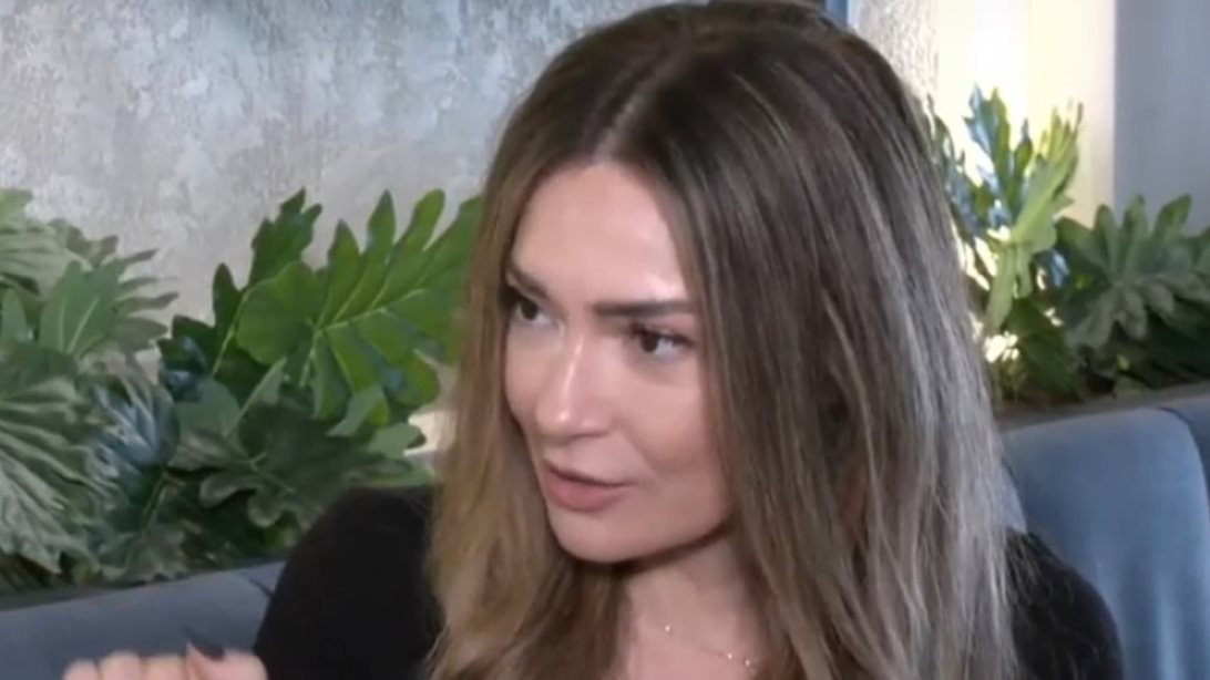 Αποστολία Ζώη: &quot;Στο μνημόσυνο της μητέρας μου μάθαμε ότι ο πατέρας μου έχει καρκίνο&quot;