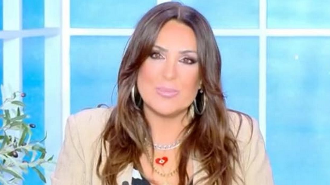 Ναταλία Γερμανού: "Η Σίσσυ πέρασε μία περιπέτεια με το διαζύγιο που δεν έμεινε στους τοίχους του σπιτιού της"