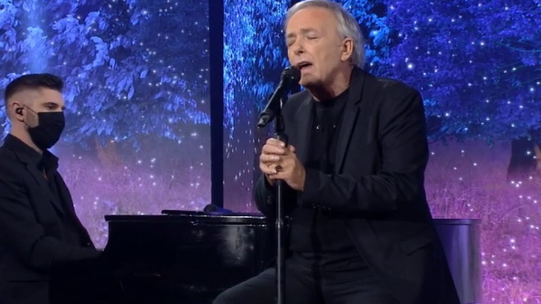 Η κριτική επιτροπή του J2US αποθεώνει τον Ανδρέα Μικρούτσικο