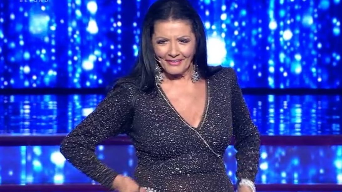 Video of the day: Δείτε την εντυπωσιακή εμφάνιση της Ζωζώς Σαπουντζάκη στο J2US