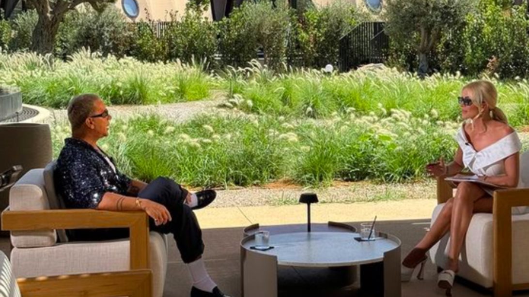 Οι backstage φωτογραφίες της Κατερίνας Καινούργιου από τη συνέντευξη με τον Γιώργο Μαζωνάκη