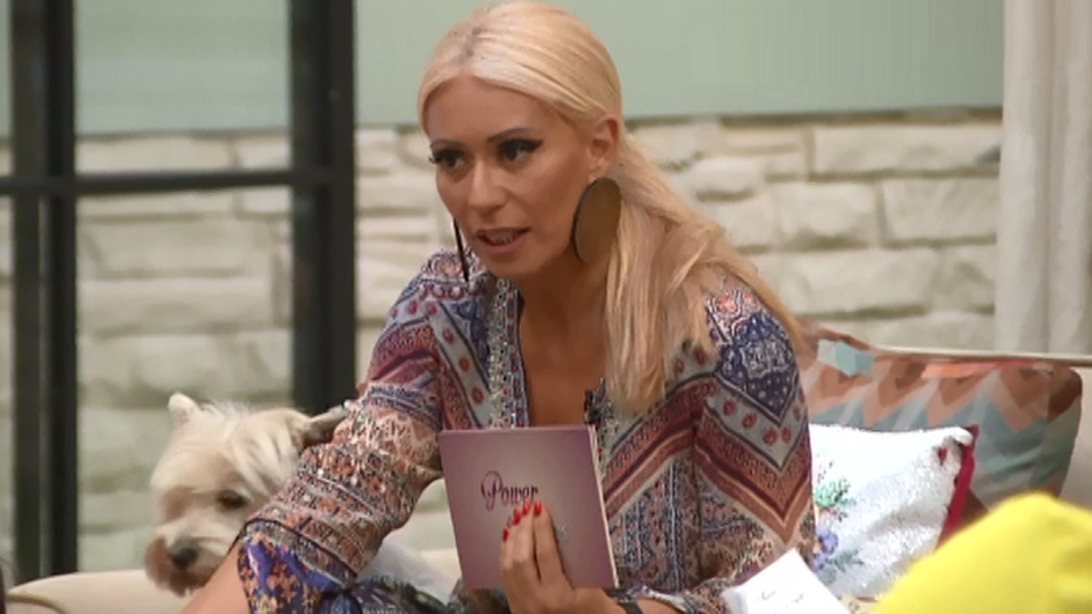 Power Of Love: Η έντονη ενόχληση της Μαρίας Μπακοδήμου με τον Σωκράτη: «Δεν έχεις μάθει να σέβεσαι!»