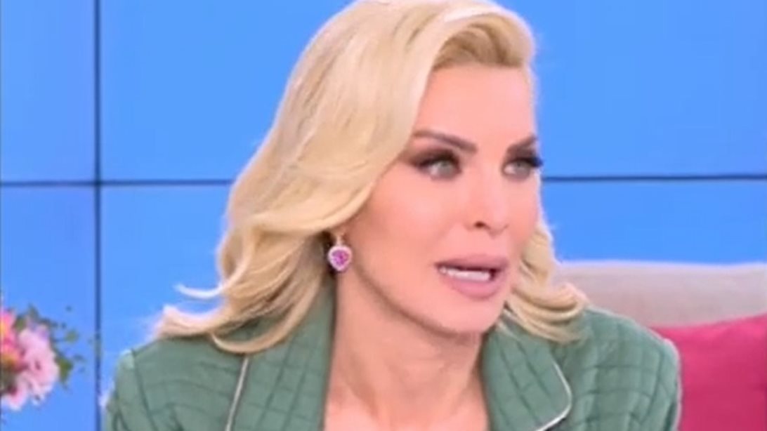 Ξέσπασε σε κλάματα η Κατερίνα Καινούργιου: "Τόσο κακό είναι να λέει μία γυναίκα όταν κοντεύει τα 40 ότι θέλει να κάνει παιδί;"