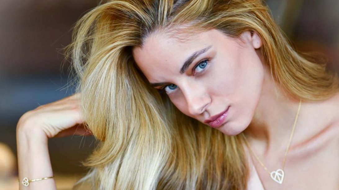 Δούκισσα Νομικού: Κάνει #throwback και μοιράζεται τις πρώτες της φωτογραφίες ως μοντέλο