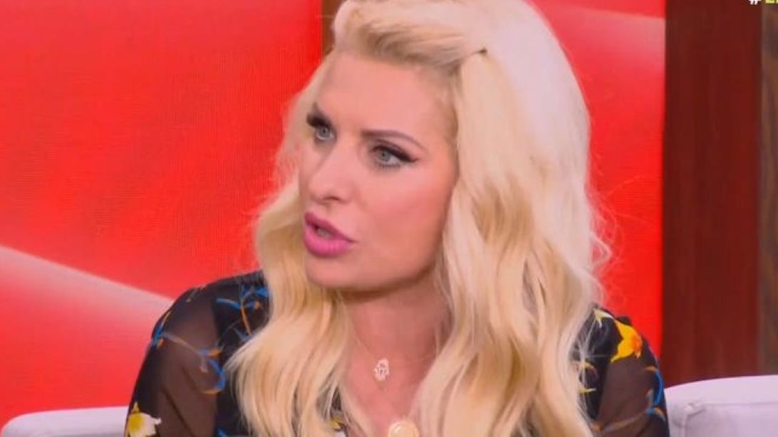 Ελένη Μενεγάκη: "Ήθελα πραγματικά πολύ και τα τέσσερα παιδιά μου, το κυνηγούσα"