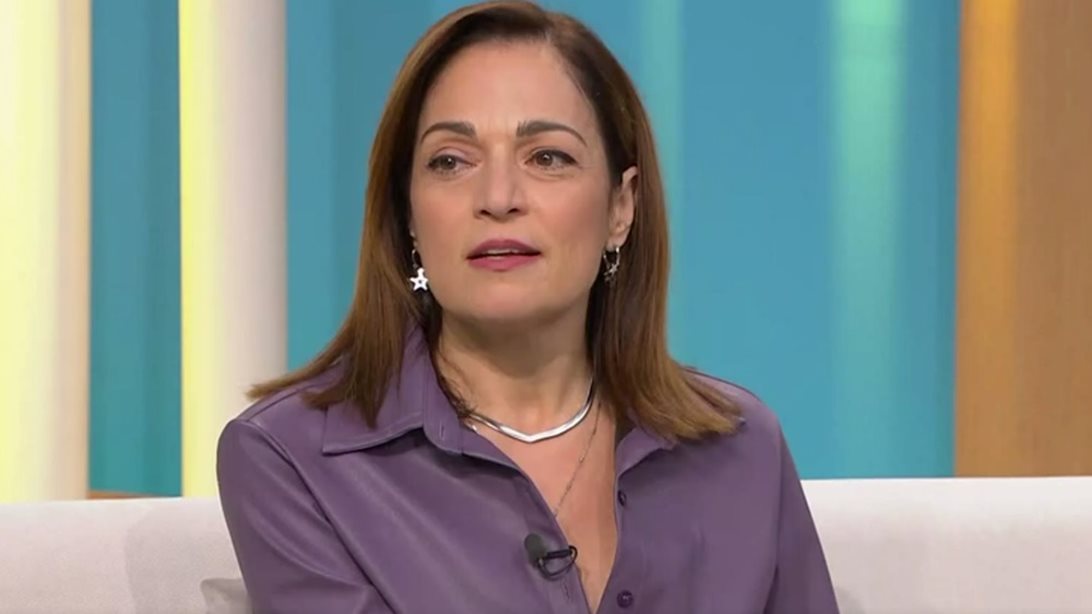 Ελένη Καρακάση: "Όταν σταμάτησαν τα γυρίσματα των "Μελισσών" δίναμε ραντεβού καθημερινά, μέχρι την ώρα που έβγαινε ο Τσιόδρας για να ανακοινώσει τα νέα του κορονοϊού"