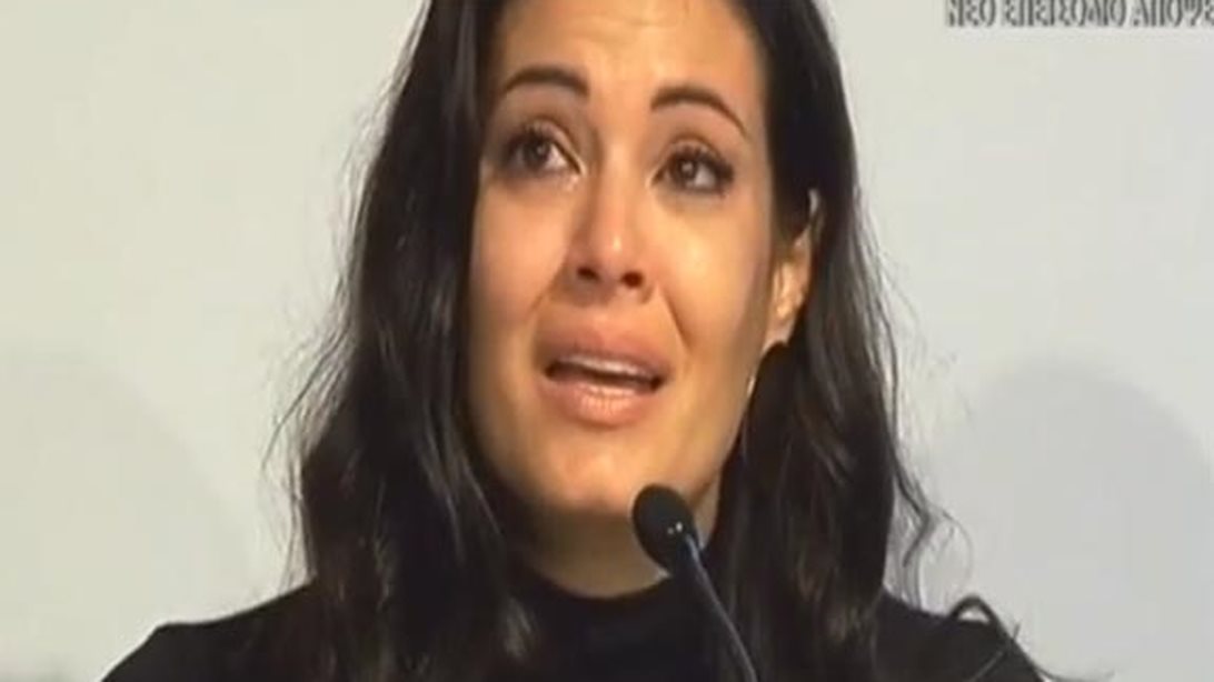 Μαρία Κορινθίου : Ξέσπασε σε κλάματα μπροστά στην κάμερα: Τι την έκανε να αντιδράσει έτσι;