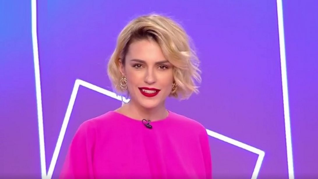 Η Κάτια Ταραμπάνκο αντιδρά όλο νόημα στην ερώτηση για την αλλαγή της ώρας του Glam Wars