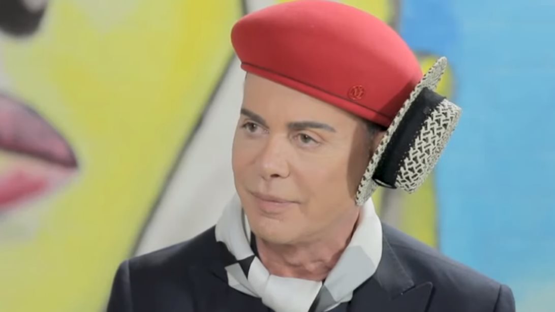 Λάκης Γαβαλάς: Έξαλλος με την εμφάνιση του Σαμαρά στο J2US! Αντέγραψαν concept επίδειξής του