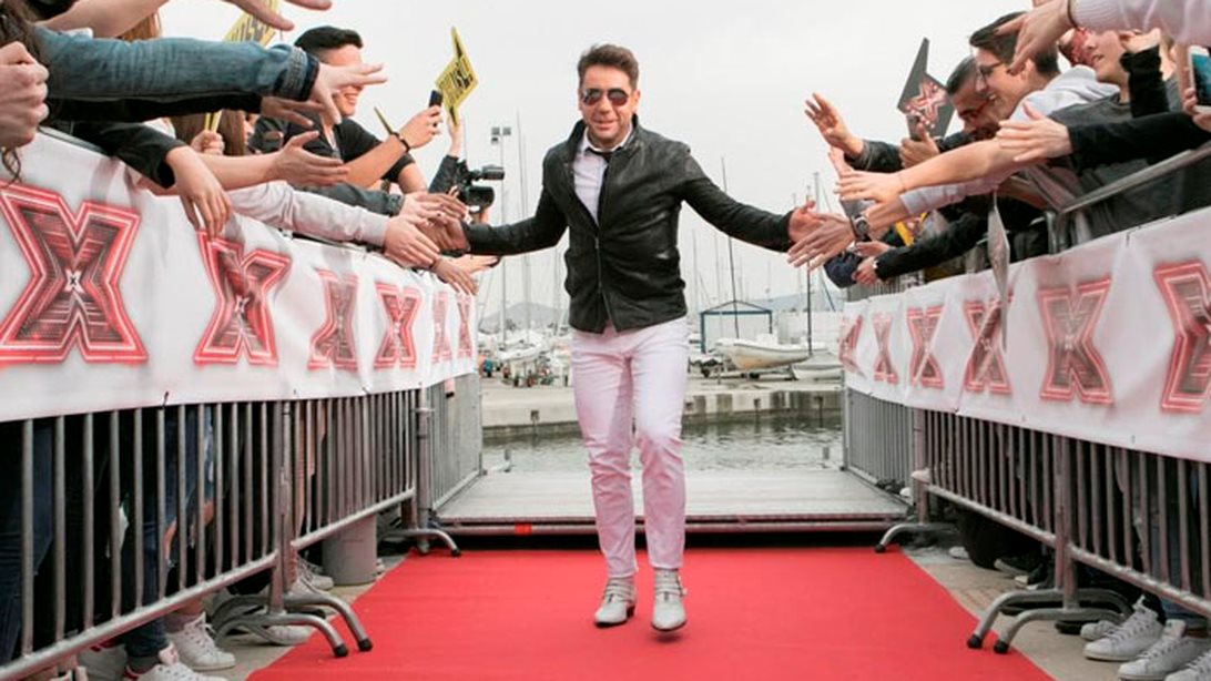 Γιώργος Μαζωνάκης: «Στο ξεκίνημά μου η δισκογραφία ήταν σοβαρή υπόθεση. Τώρα δεν υπάρχει αυτό»