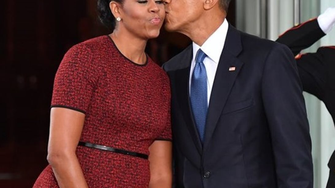 Michelle Obama: Η ρομαντική φωτογραφία που ανάρτησε στο Instagram για την επέτειο του γάμου της
