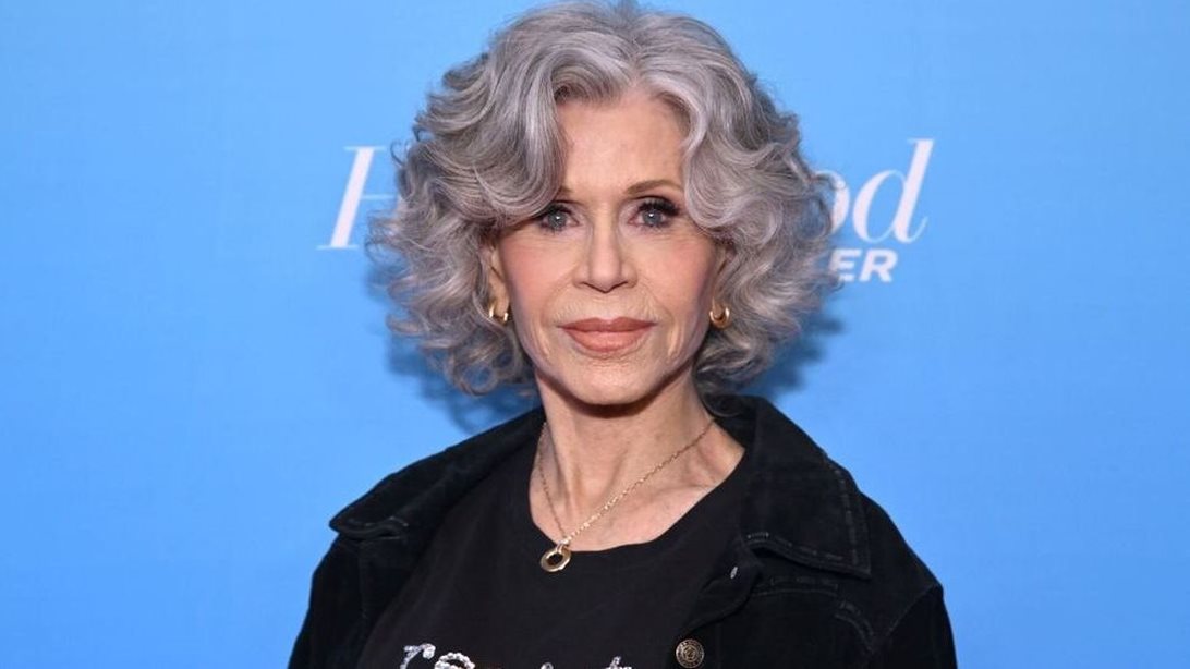 Jane Fonda | Η εμβληματική ηθοποιός εντυπωσιάζει με την εμφάνισή της στα 88 της χρόνια
