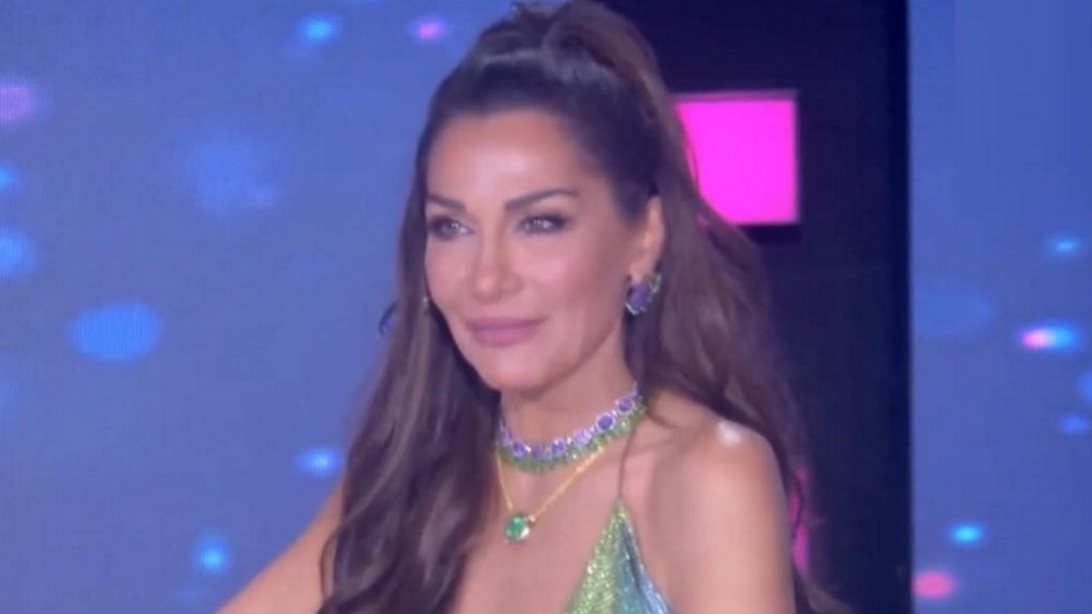 J2US | Η επική ατάκα της Δέσποινας Βανδή: &quot;Είσαι η κατσαρίδα όλων των show&quot;