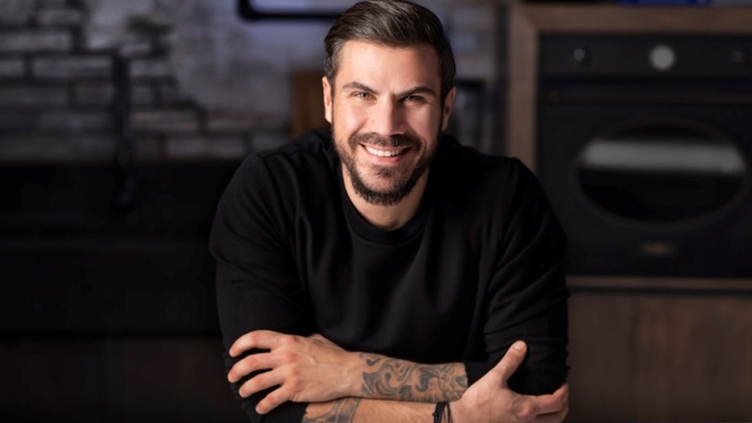 Ο Άκης Πετρετζίκης επιστρέφει στο MasterChef | Όλες οι πληροφορίες