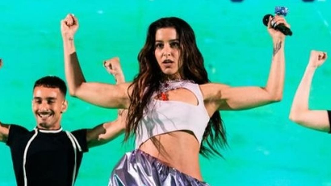 Με φαρυγγίτιδα και υψηλό πυρετό η Μαρίνα Σάττι λίγες ώρες πριν τον δεύτερο ημιτελικό της Eurovision