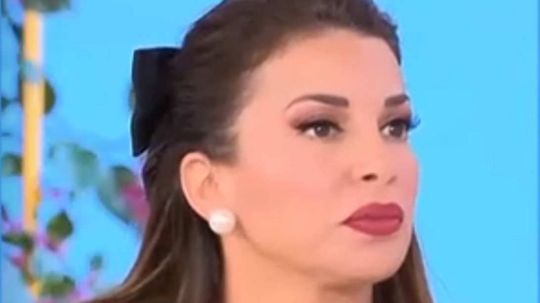 Ελένη Χατζίδου: "Η εκπομπή της Σταματίνας Τσιμτσιλή αποκάλυψε την εγκυμοσύνη μου, είχα θυμώσει τόσο πολύ"