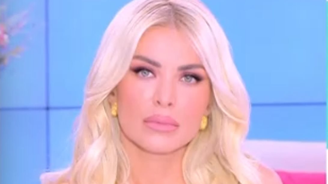 Ξέσπασε η Κατερίνα Καινούργιου για τον Ανδρέα Μικρούτσικο: "Είμαι σε σοκ, έκλαιγα όλο το Σάββατο, με αποδομεί από δω και από κει"