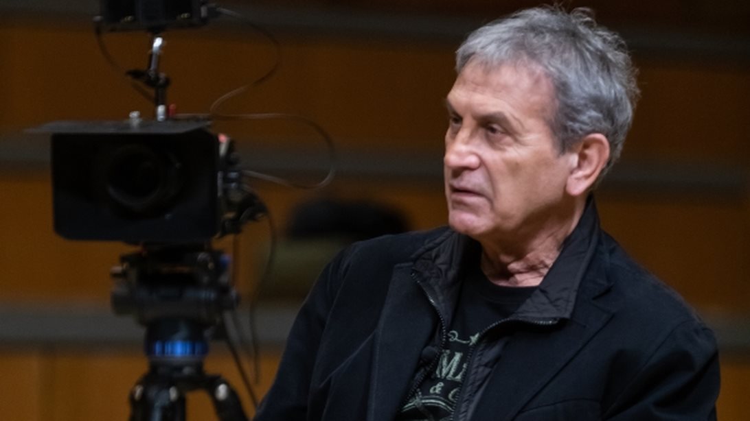 Σε αυτήν την εκπομπή θα εμφανιστεί ο Γιώργος Νταλάρας μετά τις αντιδράσεις που προκλήθηκαν από τις δηλώσεις του