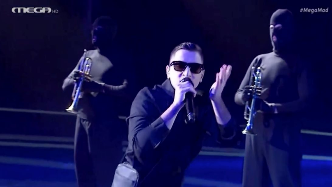 MadWalk 2020 | O Vlospa ράπαρε στα ελληνικά και στα γαλλικά!