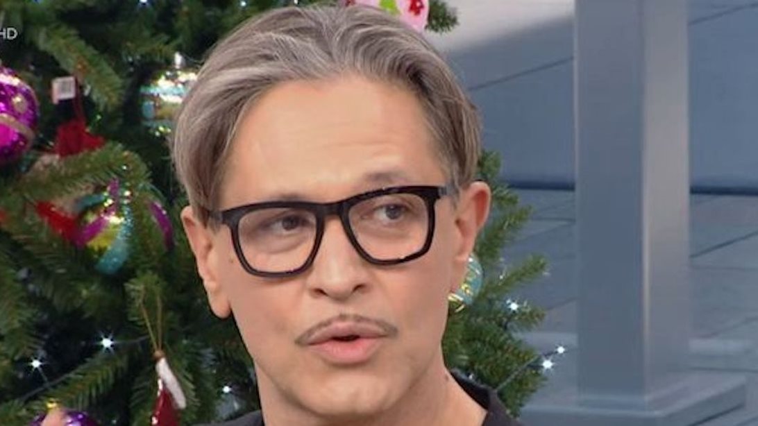 Αιμίλιος Χειλάκης: "Έκανα δώρο στην ελληνική τηλεόραση με το να υποδύομαι τον κακό"