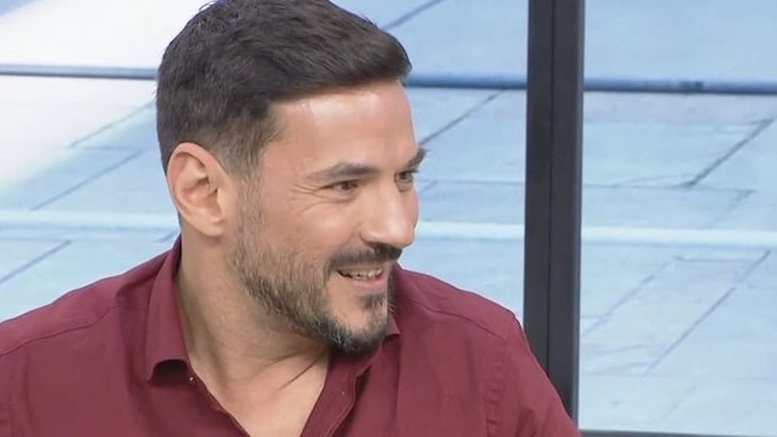 Κώστας Τσουρός: &quot;Δεν θα έπρεπε να είναι στην τηλεόραση, εγώ θα τους πετούσα αυτούς τους ανθρώπους&quot;