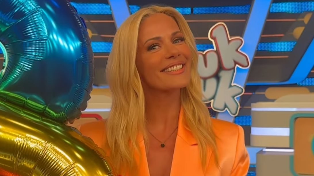 Η Ζέτα Μακρυπούλια &amp; το &quot;Ρουκ Ζουκ&quot; έκαναν πρεμιέρα στον ΑΝΤ1: &quot;Είπαμε να αλλάξουμε φέτος λίγο τους κανόνες&quot;