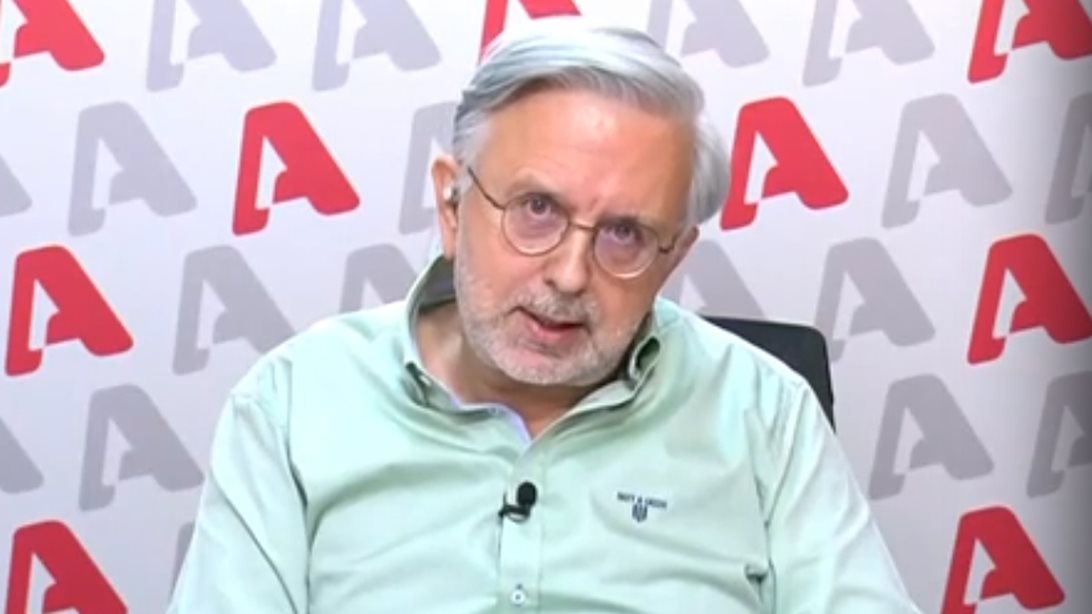 Δήμος Βερύκιος: &quot;Μία μεγάλη αγκαλιά στην Ελεονώρα Μελέτη, σκληρό και δύσκολο παιδί αλλά ντόμπρο&quot;