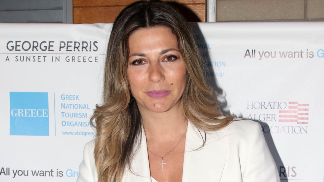 Σοφία Ζαχαράκη: "Υπάρχει η προκατάληψη ότι τι έχει αφήσει για να κάνει αυτό, ότι δεν παντρεύτηκα και δεν έκανα παιδιά"