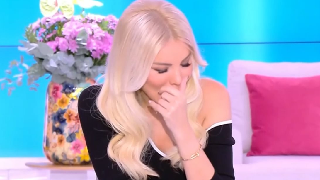 Η on air αδιαθεσία της Κατερίνας Καινούργιου: "Ζαλίστηκα ξαφνικά - Ξεματιάστε με"