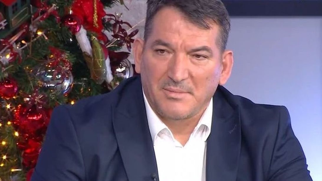 Ο Πύρρος Δήμας μιλά πρώτη φορά ανοιχτά για την αλλαγή του επιθέτου της κόρης του