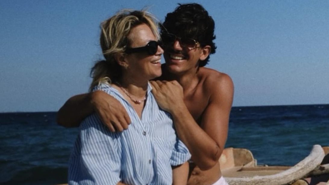 Νέες φωτογραφίες από τις διακοπές της Νάνσυς Ζαμπέτογλου με τα παιδιά της