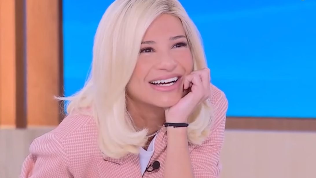 Η on air ατάκα της Φαίης Σκορδά: "Μικρή ήμουν ερωτευμένη μαζί σου"