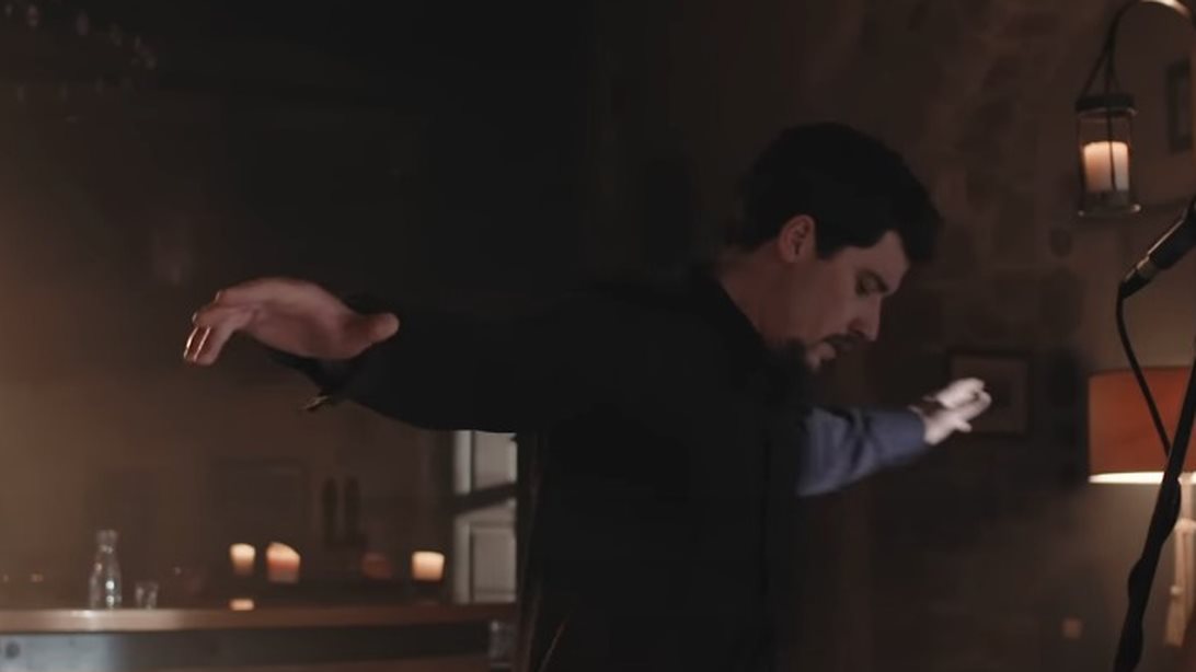 "Σασμός" | Το νέο τραγούδι της σειράς με τίτλο "Πέτρινη Καρδιά" μόλις κυκλοφόρησε