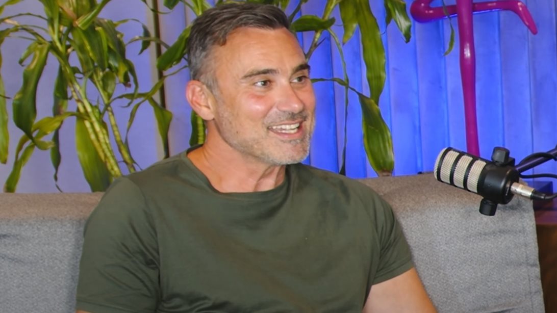 Γιώργος Καπουτζίδης: "Έχει κι άλλους γκέι ο χώρος; Νόμιζα ότι είμαστε μόνο εγώ και ο Φώτης Σεργουλόπουλος"