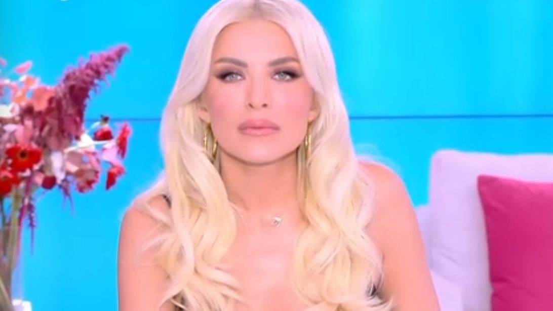 Η τρυφερή αναφορά της Κατερίνας Καινούργιου στον σύντροφό της: "Ο Παναγιώτης έχει πιο ωραίο σώμα"