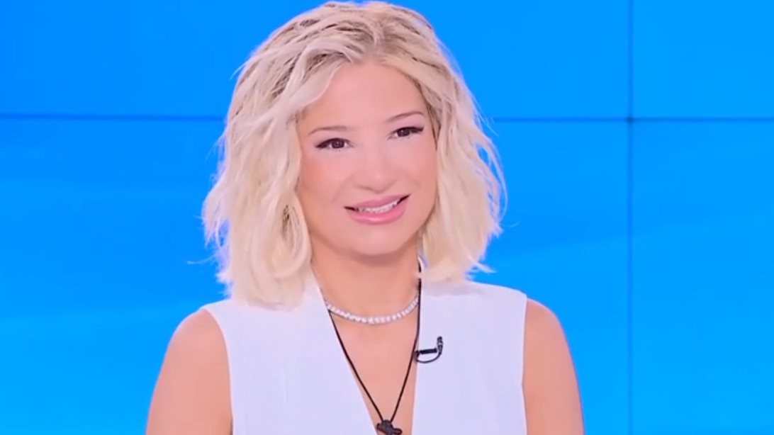 Φαίη Σκορδά: "Θα ήθελα να σας ξεκαθαρίσω κάτι γιατί αισθάνομαι άβολα"