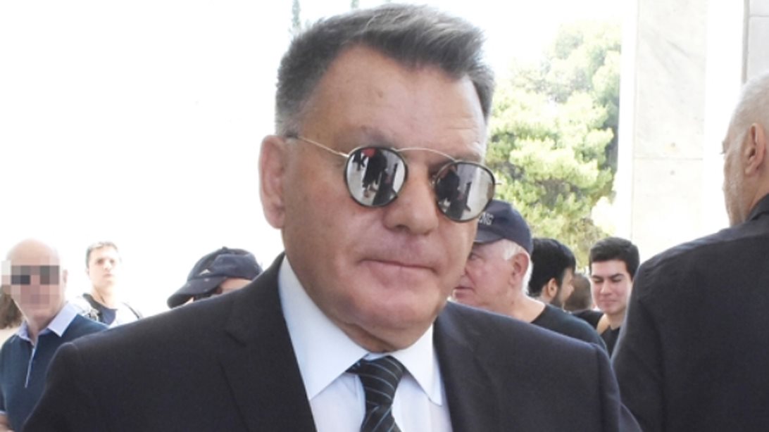 Αλέξης Κούγιας: "Δημοσιοποιώ αυτή τη φωτογραφία για να βουλώσουν το στόμα τους αυτοί που με λένε ομοφοβικό"