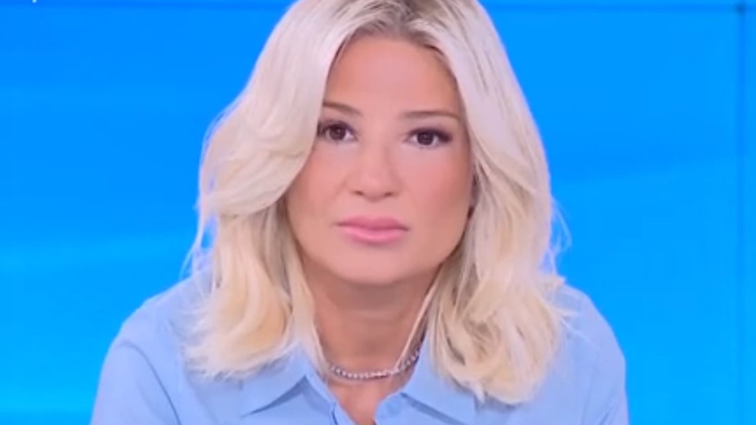 Ένταση στον αέρα του &quot;Buongiorno&quot;: &quot;Με καλείτε σε μία εκπομπή και δεν θα ξαναβγώ!&quot;