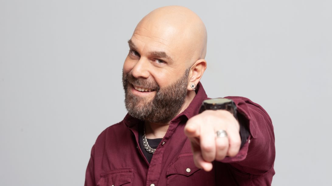 Μιχάλης Κουινέλης | Μάθε τα πάντα για τον κριτή του &quot;X-Factor&quot;