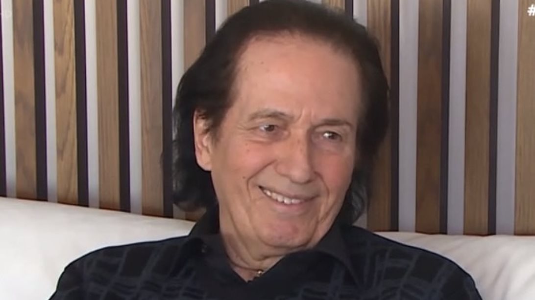 Πασχάλης: "Οι δηλώσεις του Γιώργου Νταλάρα ήταν σωστές, πρέπει να λέγονται και πράγματα που ενοχλούν"