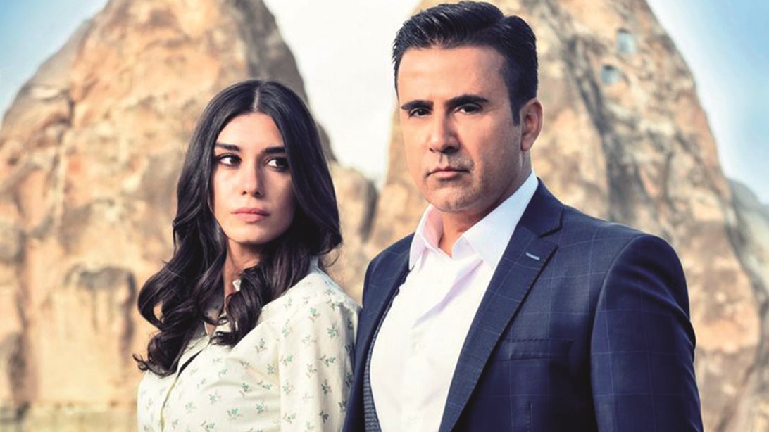 &quot;Αγάπη &amp; Μίσος&quot; | Η νέα δραματική σειρά που υπόσχεται να σε καθηλώσει έρχεται στον &quot;Τηλεθεατή&quot;