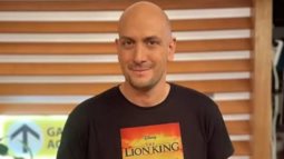 Γιαννης Κορδωνης: "Ειναι δυνατον μια παρουσιαστρια σαν τη Ναταλια Γερμανου να μην ειναι απαιτητικη;"