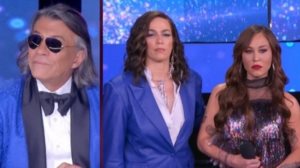 Ενταση στον αερα του "J2US" - Η φορτιση της Πηνελοπης Αναστασοπουλου &amp; το ξεκαθαρισμα Ψινακη για το #Metoo