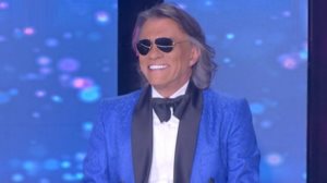 J2US | O Ηλιας Ψινακης στη θεση της Δεσποινας Βανδη! Η σπαρταριστη ατακα στον Νικο Κοκλωνη