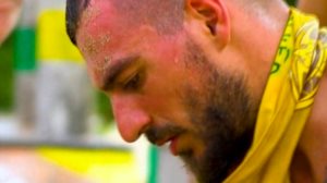 Τρομακτικη πτωση για τον Γιαννη Αλκεο Κελι στο Survivor: &quot;Paramedico τωρα!&quot;