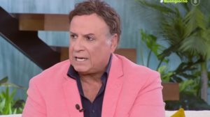 Χαρης Ρωμας: &quot;Με πειραξε που δεν ηρθαν στην κηδεια του Σαββοπουλου...&quot;