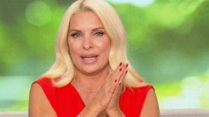 Η Ελενη Μενεγακη επεστρεψε! Τα πρωτα λογια στον αερα του MEGA