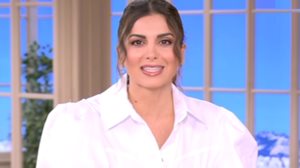 Σταματινα Τσιμτσιλη: Φορεσε το πιο hot φορεμα του φετινου καλοκαιριου
