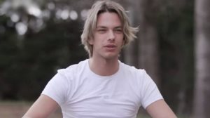 GNTM | Ναπολεων VS Κωνσταντινος: &quot;Με υποβιβαζει για να μην κερδισω