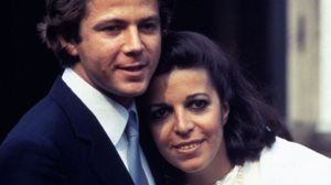 Αθηνα Ωναση | Που βρισκεται σημερα ο πατερας της, Thierry Roussel;